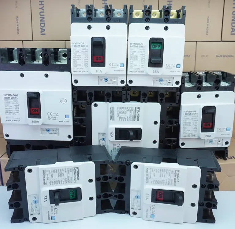 Molded Case Circuit Breaker