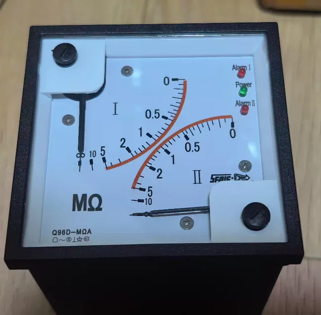 Dual circuit insulation meter, SFAIF