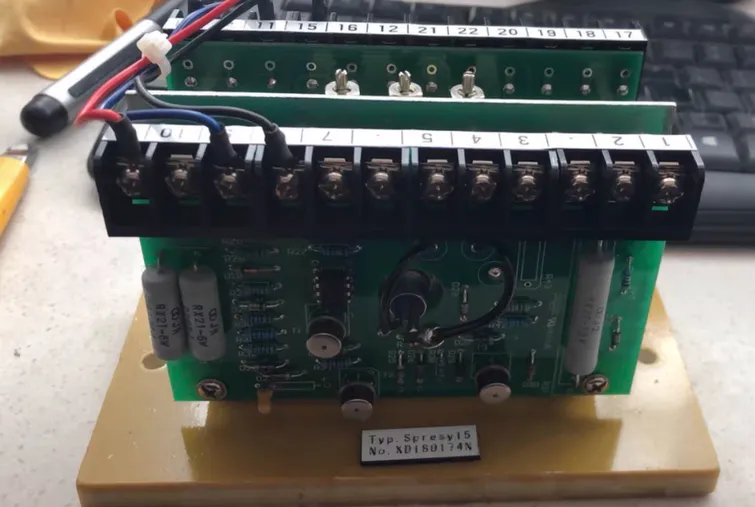 Voltage regulator, HYUNDAI