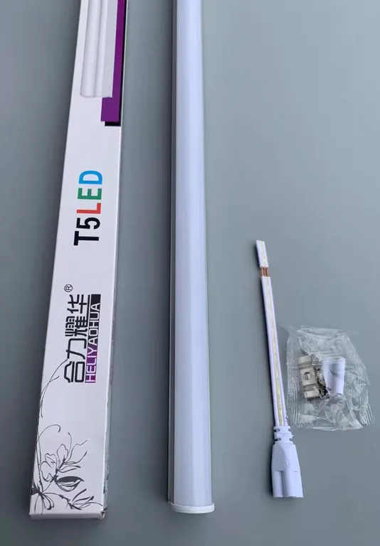 T5 LED tube and bracket